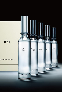 イプサ、創業30周年記念香水とスキンケア3品を導入