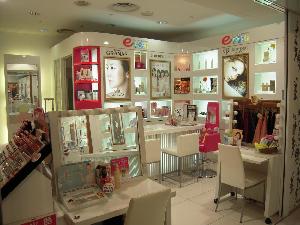 化粧品店「コーロ」（大阪）、特別感･満足度を高めてロイヤル顧客を拡大