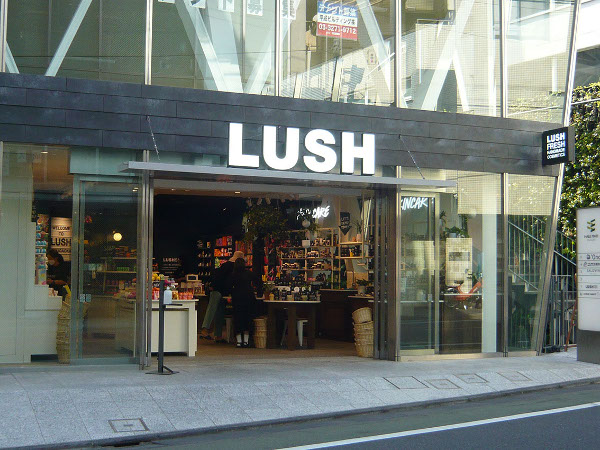 LUSH自由が丘店、エンゲージメントをより強化